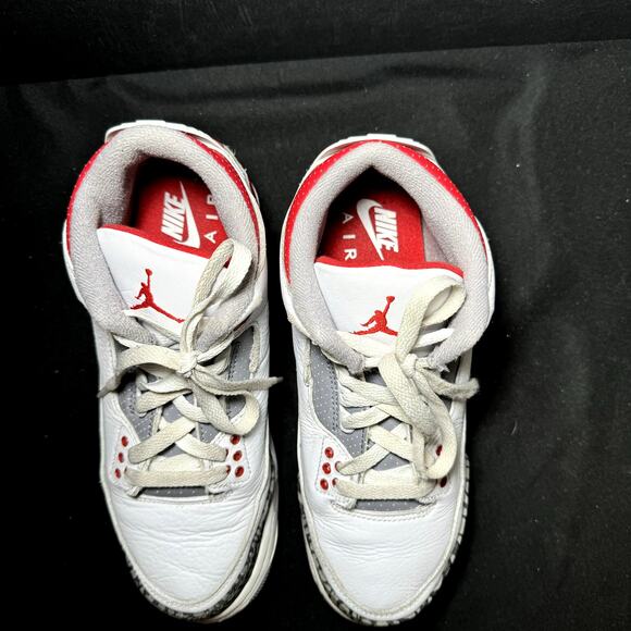 Size 6.5 - Nike Air Jordan 3 Retro GS Fire Red 2022 Men's Shoes - Picture 3 of 9